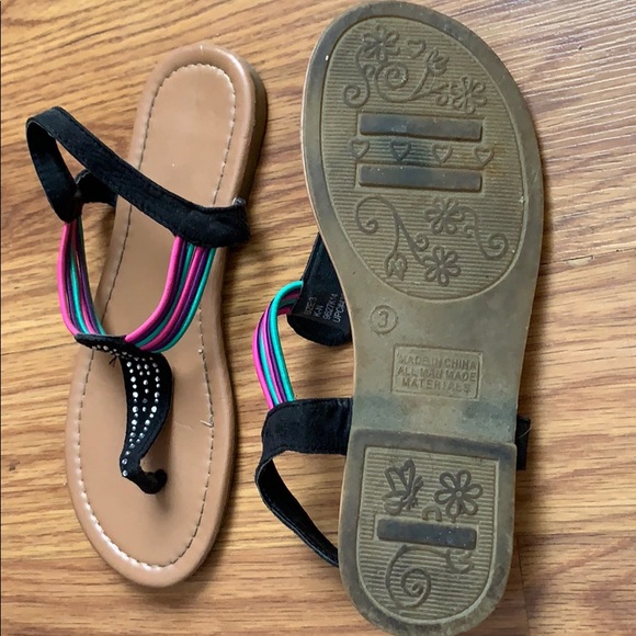 Sandals - Picture 3 of 3